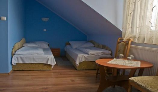 Hotel Czardasz Вжешня Номер фото